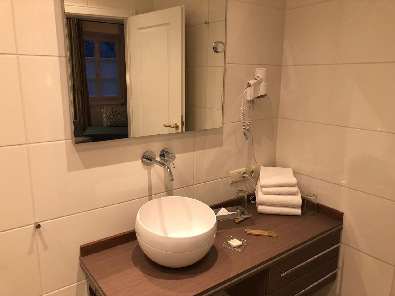 Brauereigasthof Und Hotel Maierbraeu Altomünster Extérieur photo